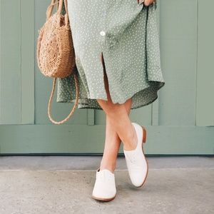 Ariat two24 white leather oxfords